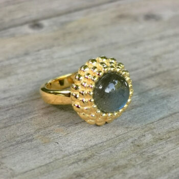 Ring Labradorit mit gepunktetem Rand