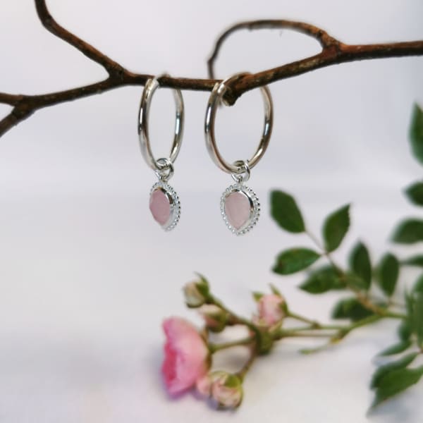Kreolen mit rosa Jade