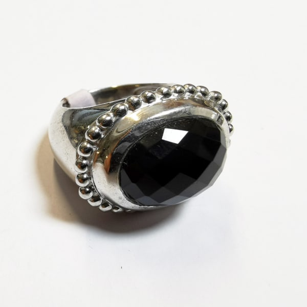 Ring oval Onyx Kranz