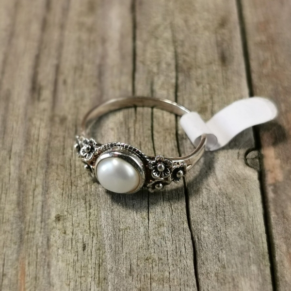 Ring fein Blumen