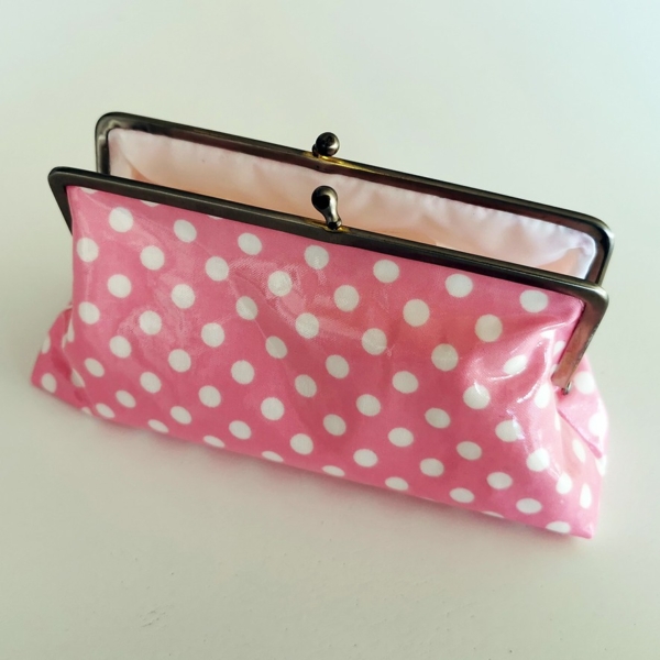 Bügeltasche rosa gepunktet