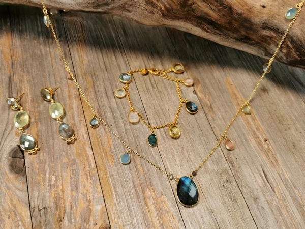 Kette lang Pastell Gold – Bild 2