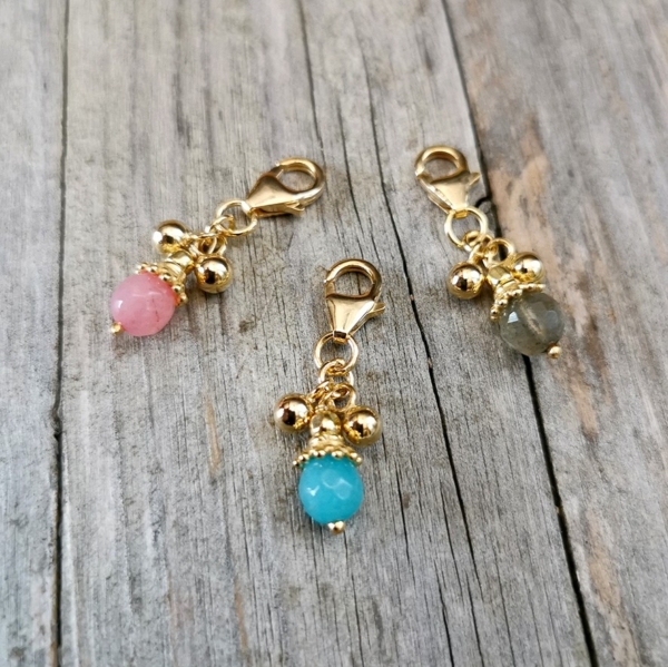 Charms Steinchen Gold