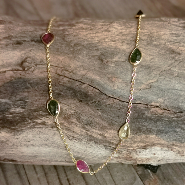 Kette feine Tropfen Turmalin Gold