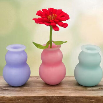 Vase aus Wachs Laila