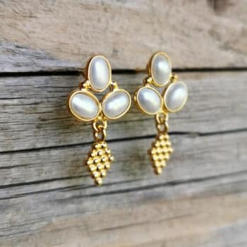 Ohranhänger Perlen mit Raute Gold