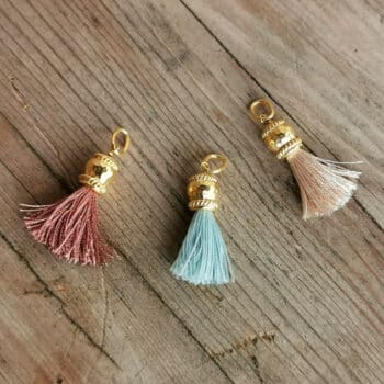 Halsanhänger Quaste Gold